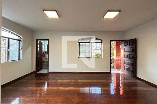 Apartamento à venda com 4 quartos, 371m² em Liberdade, Belo Horizonte