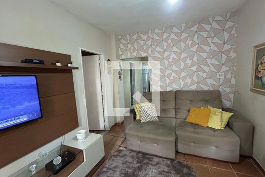 Sala de casa à venda com 2 quartos, 80m² em Higienópolis, Rio de Janeiro
