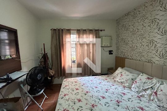 Quarto 1 de casa à venda com 2 quartos, 80m² em Higienópolis, Rio de Janeiro
