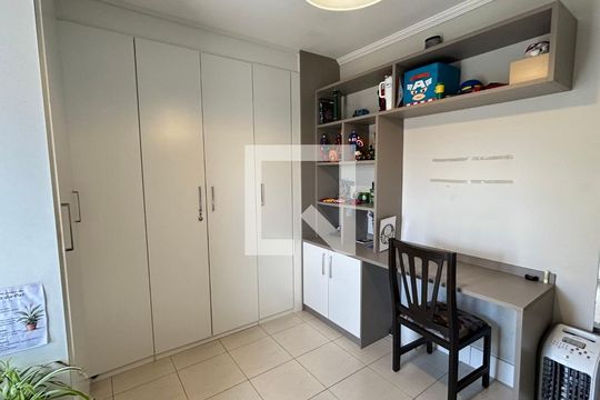 Quarto 1 de casa à venda com 3 quartos, 150m² em Jardim Barbosa, Guarulhos