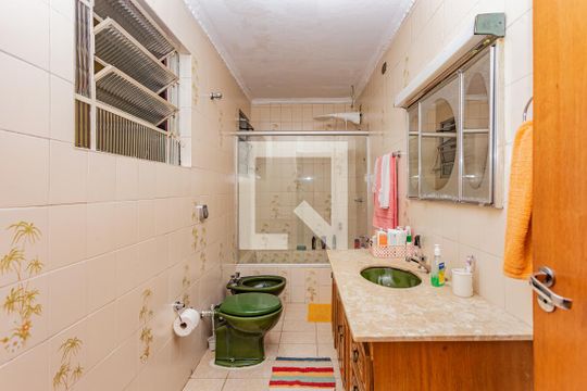 Banheiro Social de casa à venda com 6 quartos, 340m² em Bosque da Saúde, São Paulo