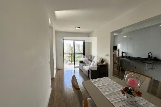 Sala de apartamento para alugar com 2 quartos, 55m² em Vila Sao Luiz (valparaizo), Barueri