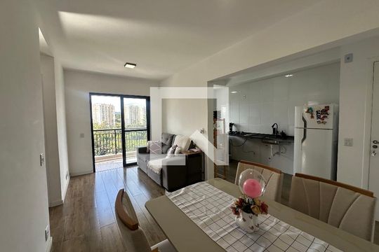 Sala de apartamento para alugar com 2 quartos, 55m² em Vila Sao Luiz (valparaizo), Barueri