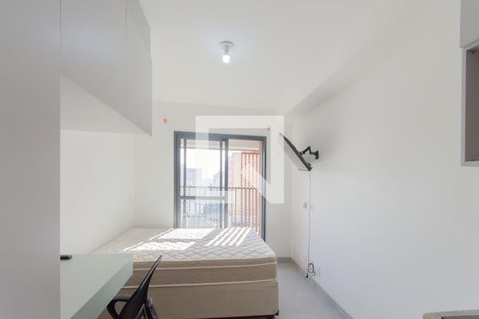 Sala/Quarto de apartamento para alugar com 1 quarto, 20m² em Liberdade, São Paulo