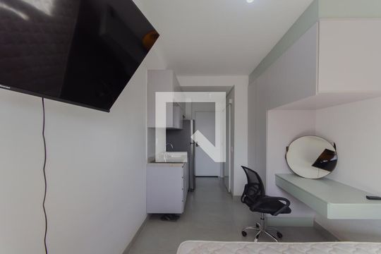 Sala/Quarto de apartamento para alugar com 1 quarto, 20m² em Liberdade, São Paulo