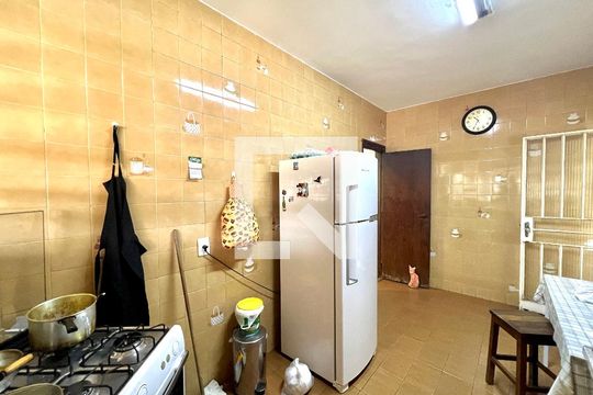 Casa à venda com 5 quartos, 791m² em Santa Amelia, Belo Horizonte
