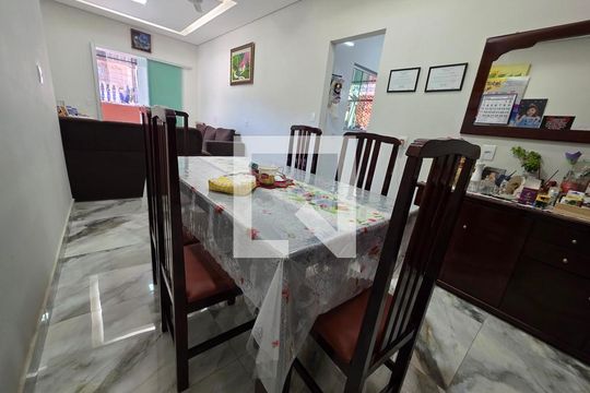 Casa à venda com 7 quartos, 240m² em Vista Alegre, Belo Horizonte
