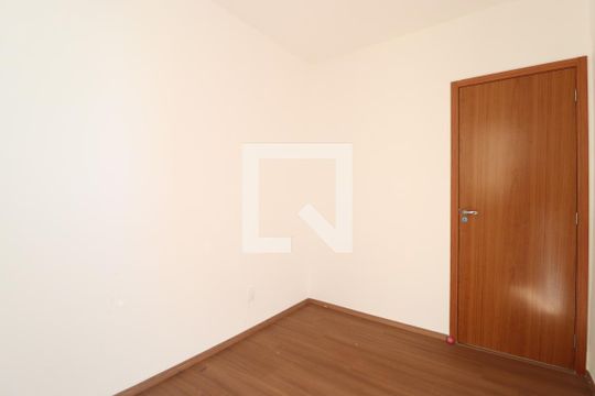 Quarto 1 de apartamento para alugar com 2 quartos, 45m² em Morada da Colina, Uberlândia