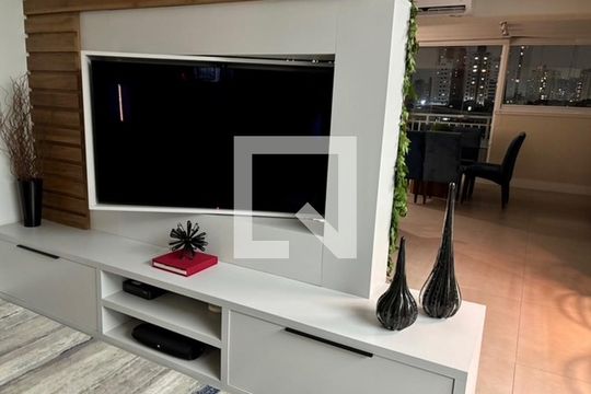 Sala de apartamento à venda com 3 quartos, 165m² em Mooca, São Paulo