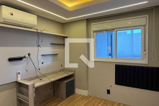 Quarto de apartamento para alugar com 2 quartos, 98m² em Marapé, Santos