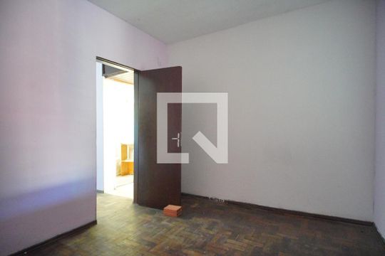 Quarto 2 de apartamento para alugar com 2 quartos, 38m² em Cohab, Sapucaia do Sul