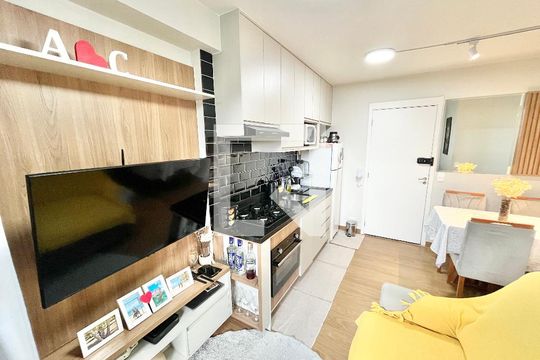 Sala/Cozinha de apartamento à venda com 2 quartos, 39m² em Imirim, São Paulo