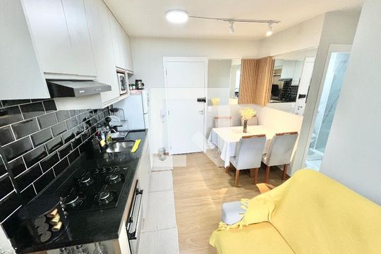Sala/Cozinha de apartamento à venda com 2 quartos, 39m² em Imirim, São Paulo