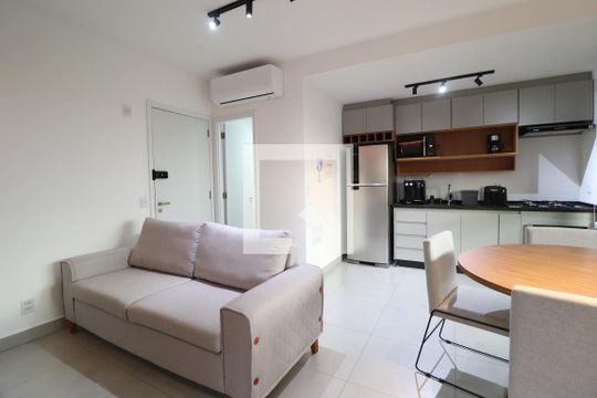 Sala de apartamento para alugar com 2 quartos, 68m² em Jardim Sul, Uberlândia