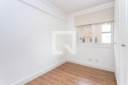 Quarto 1 de apartamento para alugar com 3 quartos, 117m² em Bela Vista, Porto Alegre