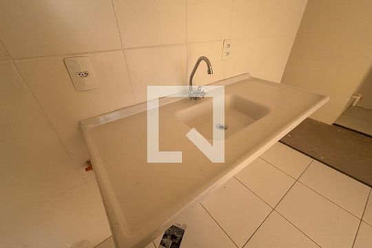 Cozinha de apartamento à venda com 2 quartos, 40m² em Jardim Maringa, São Paulo