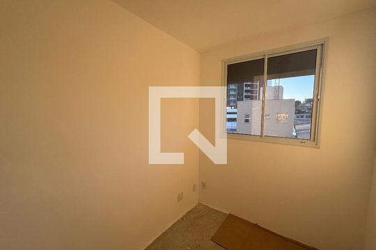 Quarto 1 de apartamento à venda com 2 quartos, 40m² em Jardim Maringa, São Paulo