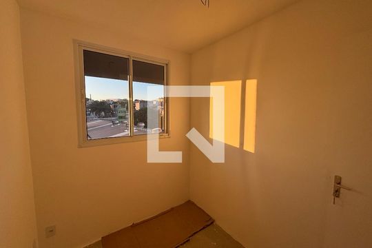 Quarto 1 de apartamento à venda com 2 quartos, 40m² em Jardim Maringa, São Paulo