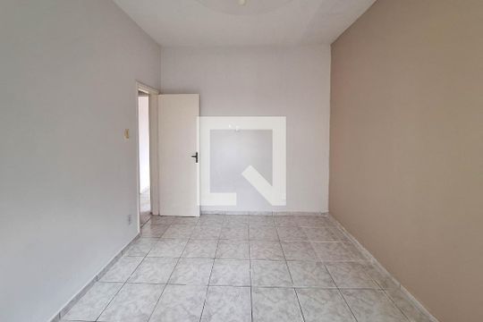 Quarto 1 de apartamento para alugar com 2 quartos, 80m² em Santa Rosa, Niterói