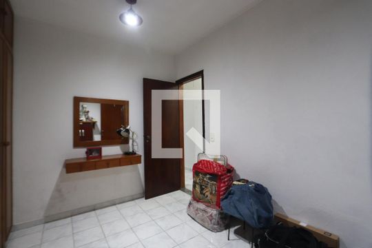 Quartos 2 e 3 de casa à venda com 3 quartos, 271m² em Jardim Imperador (zona Leste), São Paulo