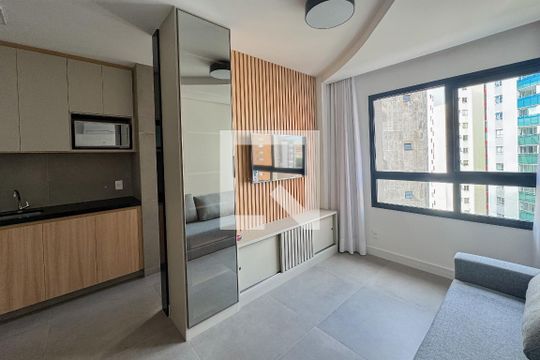 Apartamento à venda com 1 quarto, 40m² em Lourdes, Belo Horizonte