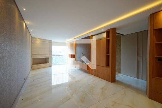 Sala de casa para alugar com 5 quartos, 400m² em Vila Mariana, São Paulo