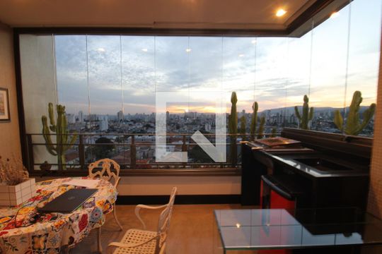 Sala / Cozinha de apartamento à venda com 3 quartos, 142m² em Água Fria, São Paulo