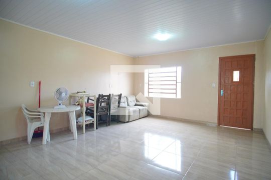 Sala de casa para alugar com 3 quartos, 106m² em Vicentina, São Leopoldo