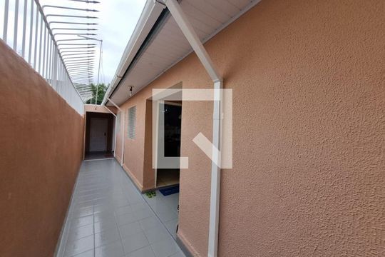 Corredor de casa à venda com 2 quartos, 125m² em Jardim Arpoador, São Paulo