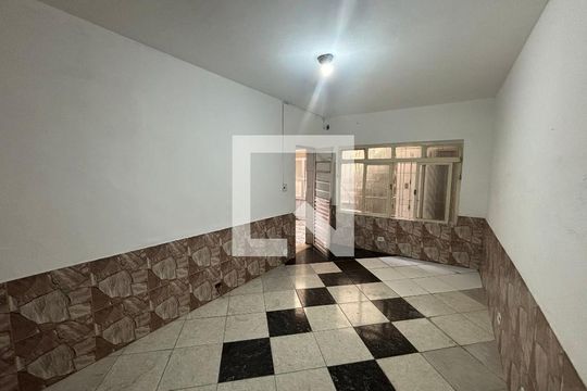 Sala de casa para alugar com 4 quartos, 180m² em Jardim Aricanduva, São Paulo