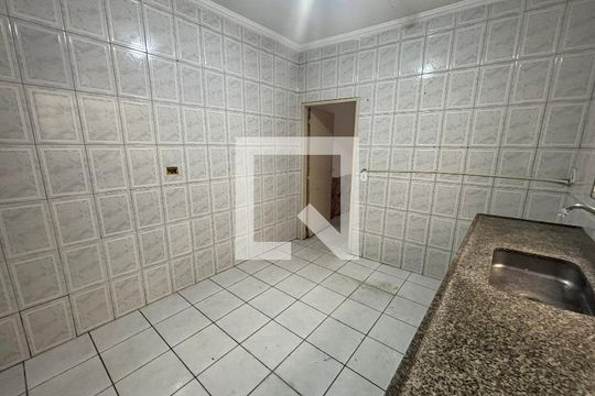 Cozinha de casa para alugar com 4 quartos, 180m² em Jardim Aricanduva, São Paulo