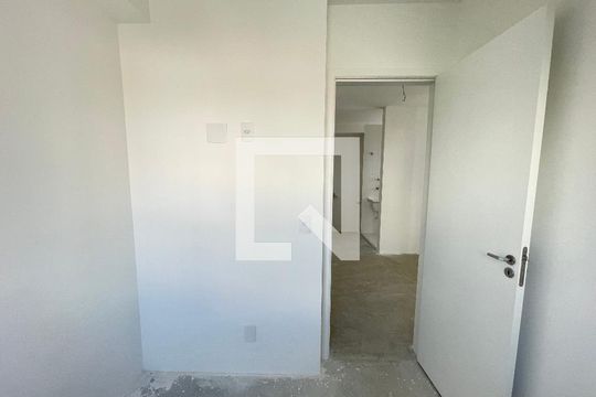 Quarto 1 de apartamento à venda com 2 quartos, 37m² em Jaguaré, São Paulo