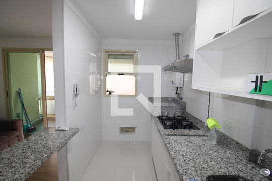 Sala / Cozinha de apartamento à venda com 1 quarto, 45m² em Santana, São Paulo