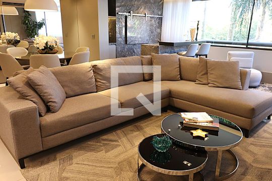Sala - estofados de apartamento à venda com 3 quartos, 124m² em Boa Vista, Porto Alegre