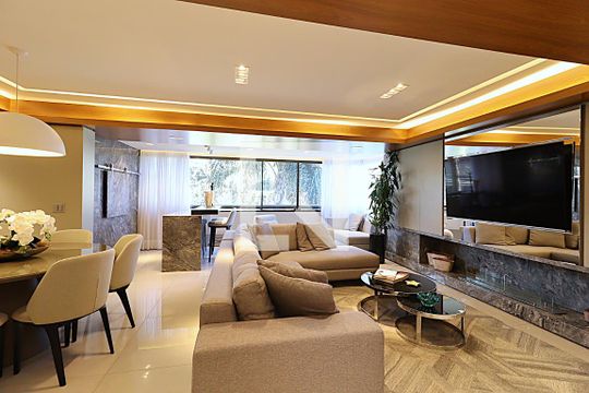 Sala de apartamento à venda com 3 quartos, 124m² em Boa Vista, Porto Alegre