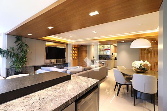 Sala de apartamento à venda com 3 quartos, 124m² em Boa Vista, Porto Alegre