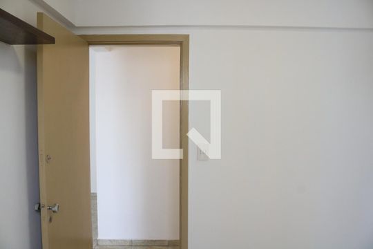 Quarto 1 de apartamento para alugar com 3 quartos, 93m² em Vila Hamburguesa, São Paulo