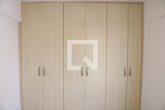 Quarto 2 de apartamento para alugar com 3 quartos, 93m² em Vila Hamburguesa, São Paulo