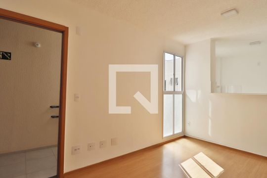 Sala de apartamento para alugar com 2 quartos, 50m² em Chácaras Tubalina E Quartel, Uberlândia