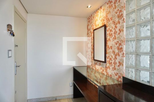 Sala  de apartamento à venda com 2 quartos, 66m² em São Lucas, Belo Horizonte