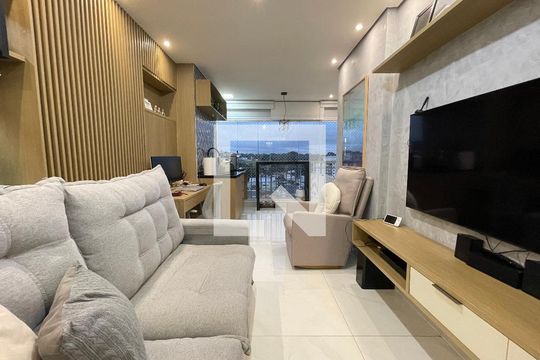 Apartamento à venda com 2 quartos, 66m² em Caxingui, São Paulo