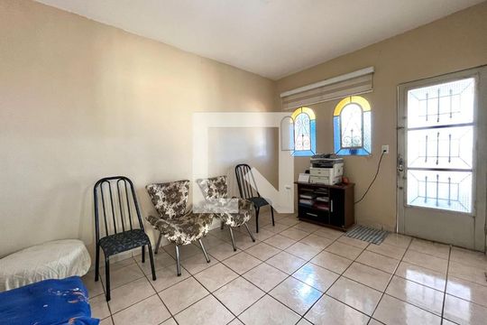 Sala de casa à venda com 2 quartos, 200m² em Bonfim, Campinas