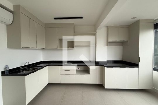 Kitnet/Studio para alugar com 1 quarto, 37m² em Consolação, São Paulo