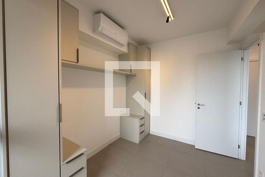Kitnet/Studio para alugar com 1 quarto, 37m² em Consolação, São Paulo