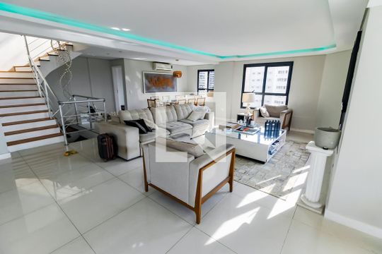 Apartamento para alugar com 3 quartos, 317m² em Jardim Fonte do Morumbi, São Paulo