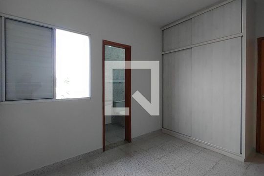 Apartamento para alugar com 3 quartos, 85m² em Chácaras Tubalina e Quartel, Uberlândia