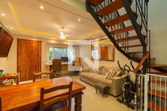 Casa de Condomínio à venda com 2 quartos, 84m² em Fátima, Canoas