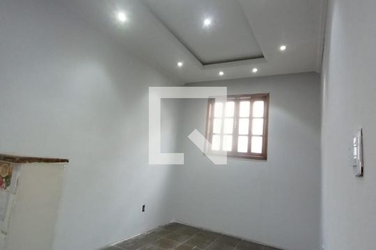 Sala/cozinha de casa para alugar com 2 quartos, 70m² em Cerâmica, Nova Iguaçu