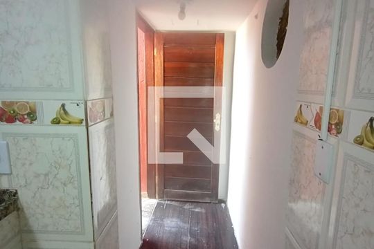 Sala/cozinha de casa para alugar com 2 quartos, 70m² em Cerâmica, Nova Iguaçu