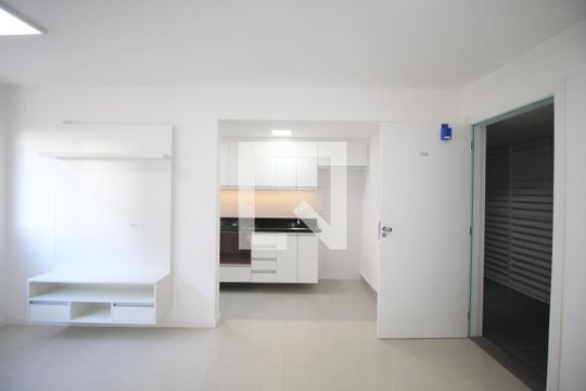 Sala de apartamento para alugar com 2 quartos, 50m² em Jardim Sabará, Porto Alegre